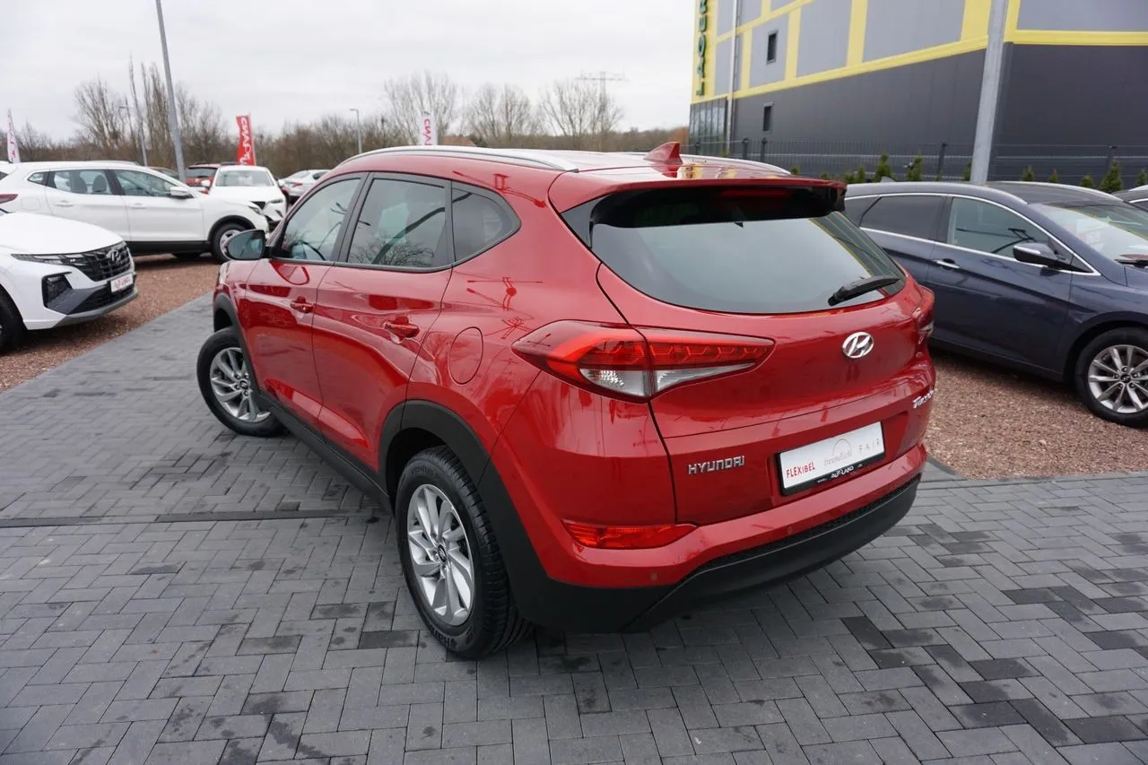 Hyundai Tucson 1.6 Trend...  Image 4